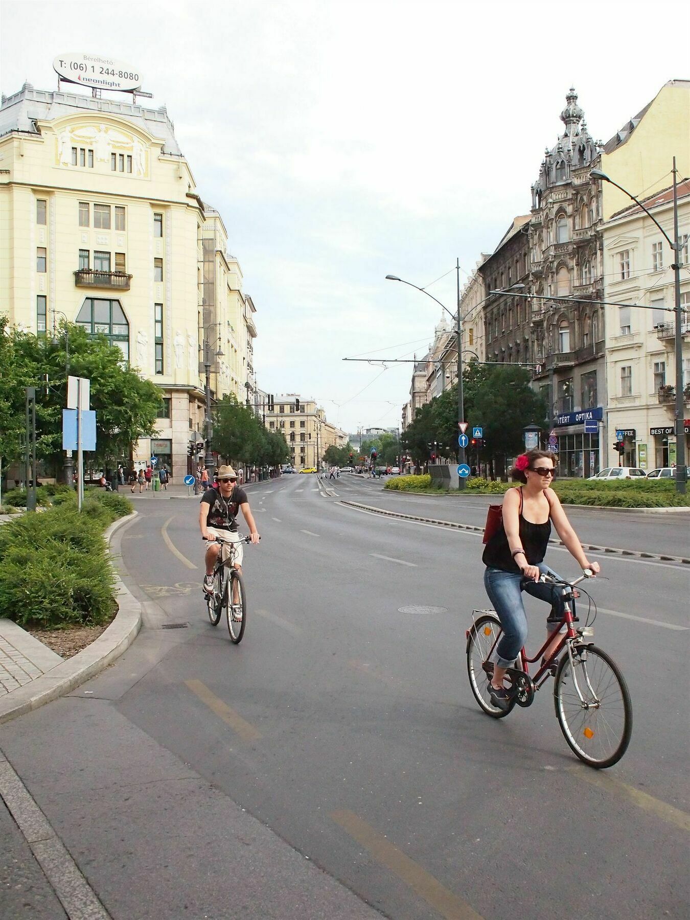 Budapest Suites Luaran gambar