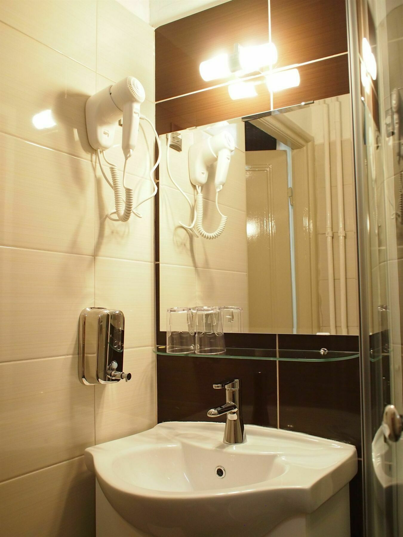 Budapest Suites Luaran gambar
